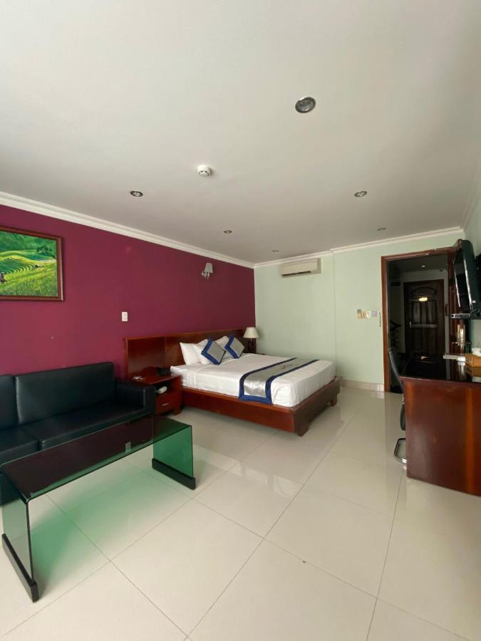 Opera Hotel Ho Chi Minh City Bagian luar foto