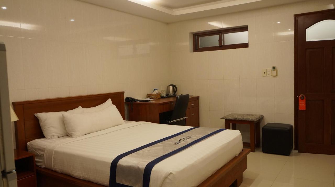 Opera Hotel Ho Chi Minh City Bagian luar foto
